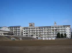 宝塚第一中学校